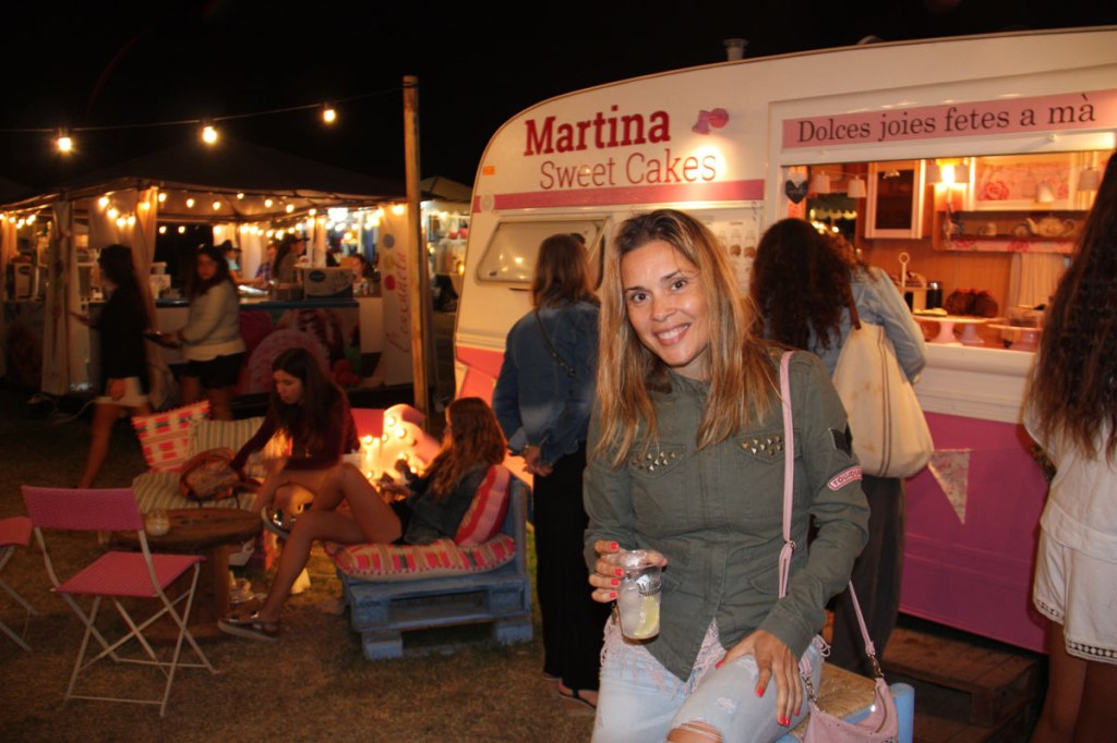 WhiteSumner_LovelyAndorra_16